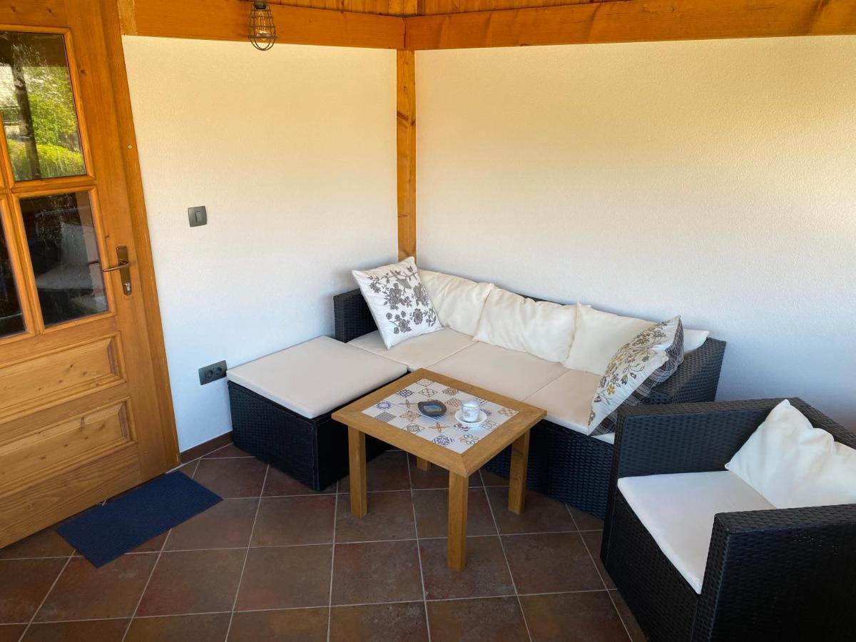 Apartma Obrh Smarjeske Toplice Extérieur photo